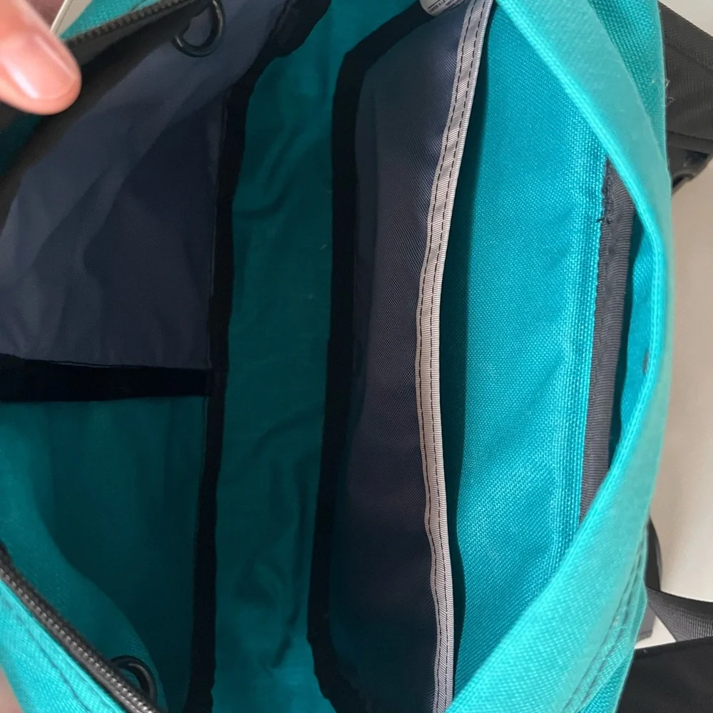 LE GRAND DERRIERE Tom Bihn retired design - Picture 12 of 12